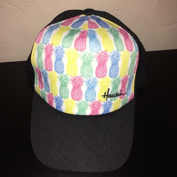 Accessories - Brand new Hawaii Pineapple hat